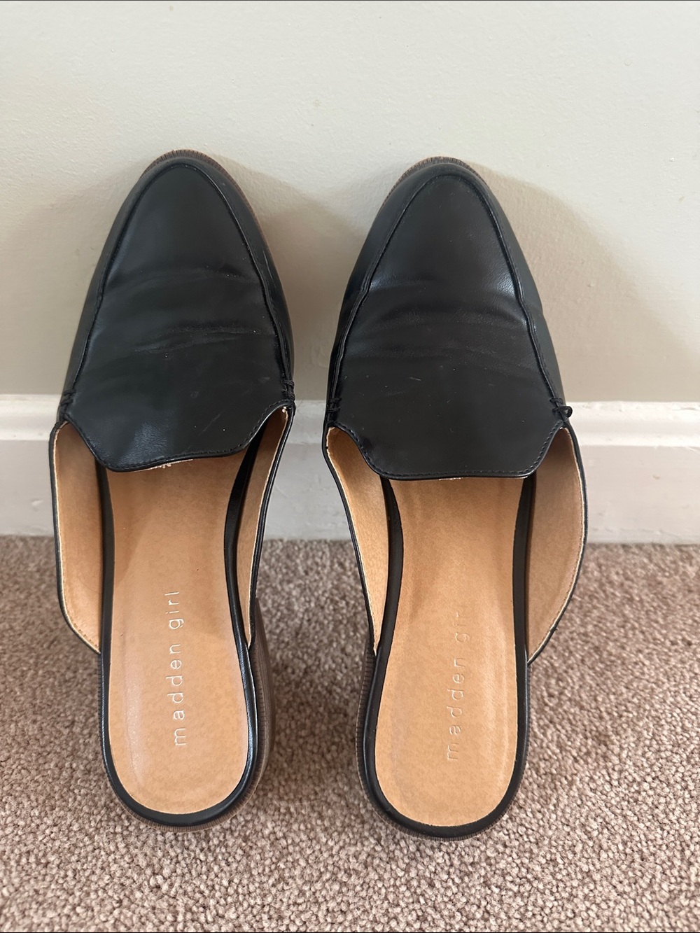 Madden Girl Black Faux-Leather Slip-On loafer
